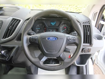 Used Ford Transit 2016 for sale - 78107063: Photo