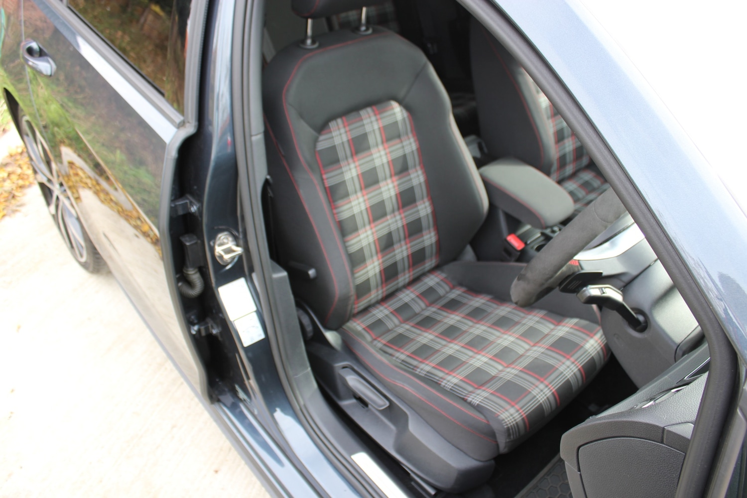 Used Volkswagen Golf 2019 for sale - 76982939: Photo 11