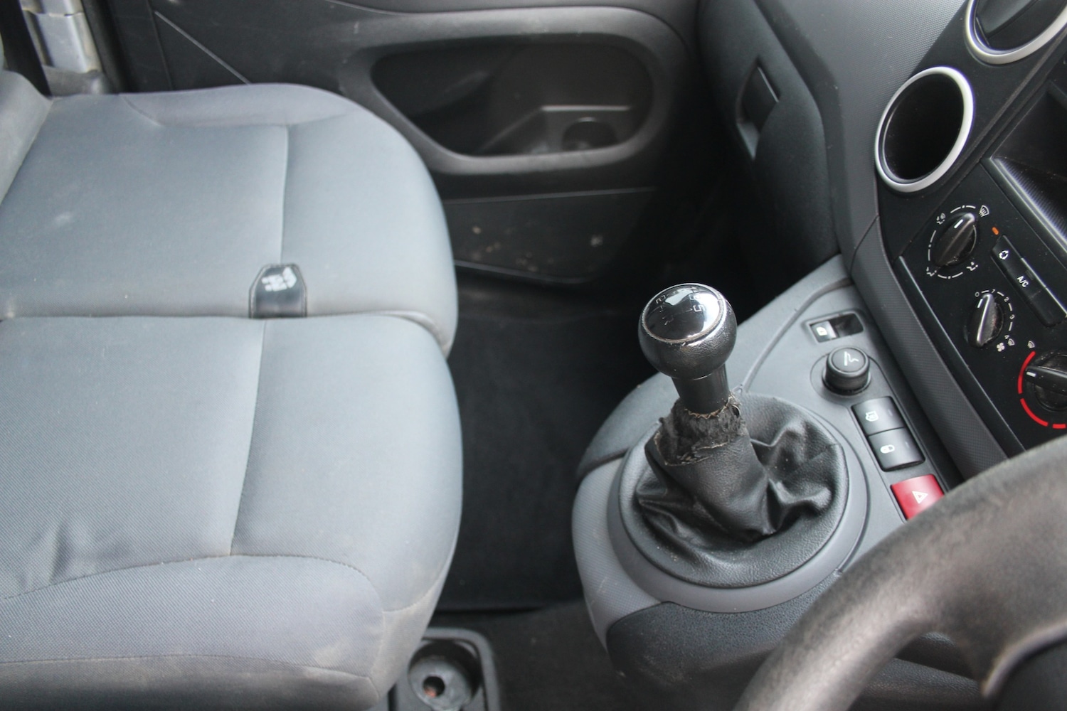Used Citroen Berlingo 2012 for sale - 76346819: Photo 5