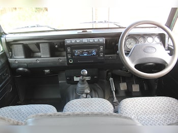 Used Land Rover Defender 2005 for sale - 79143703: Photo