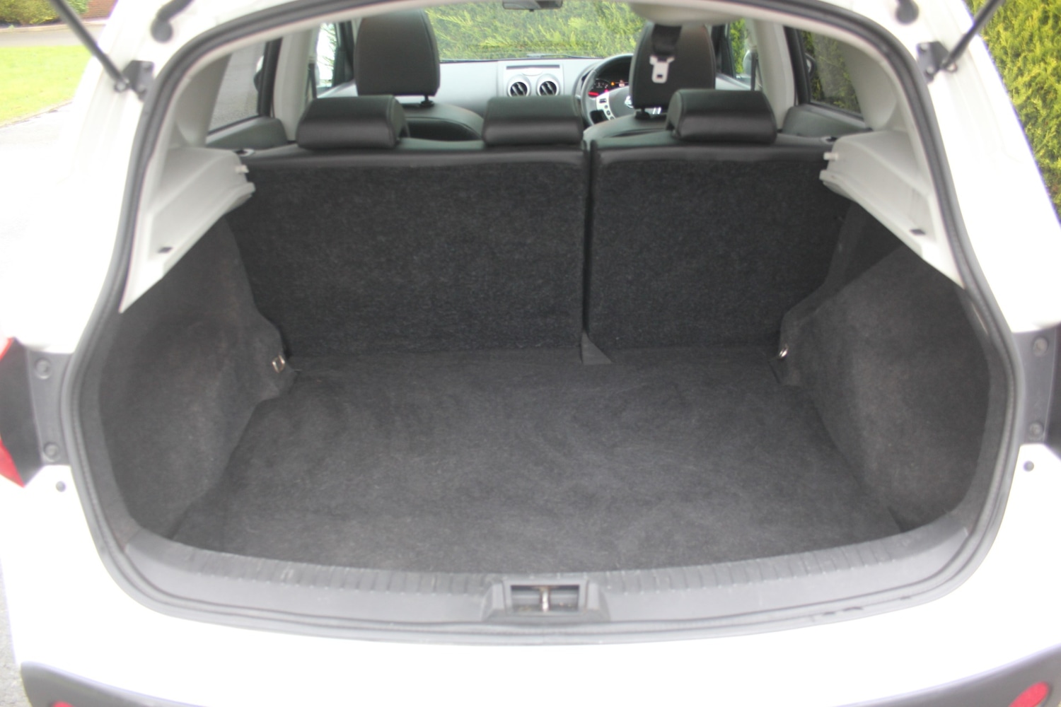 Used Nissan Qashqai 2013 for sale - 77337699: Photo 16