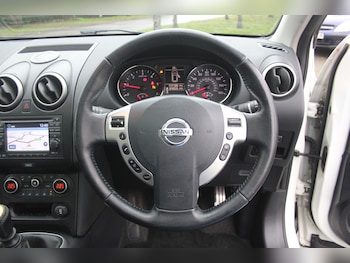 Used Nissan Qashqai 2013 for sale - 77337699: Photo