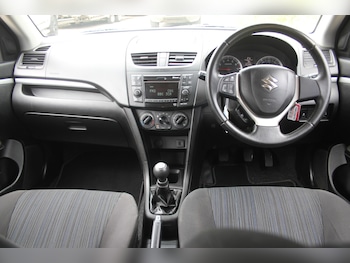Used Suzuki Swift 2013 for sale - 79082970: Photo