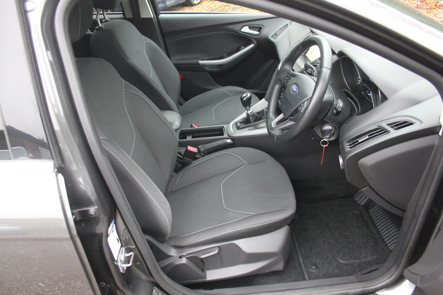 Used Ford Focus 2017 for sale - 76970071: Photo 7