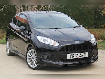 Used Ford Fiesta 2017 for sale - 76706997: Photo