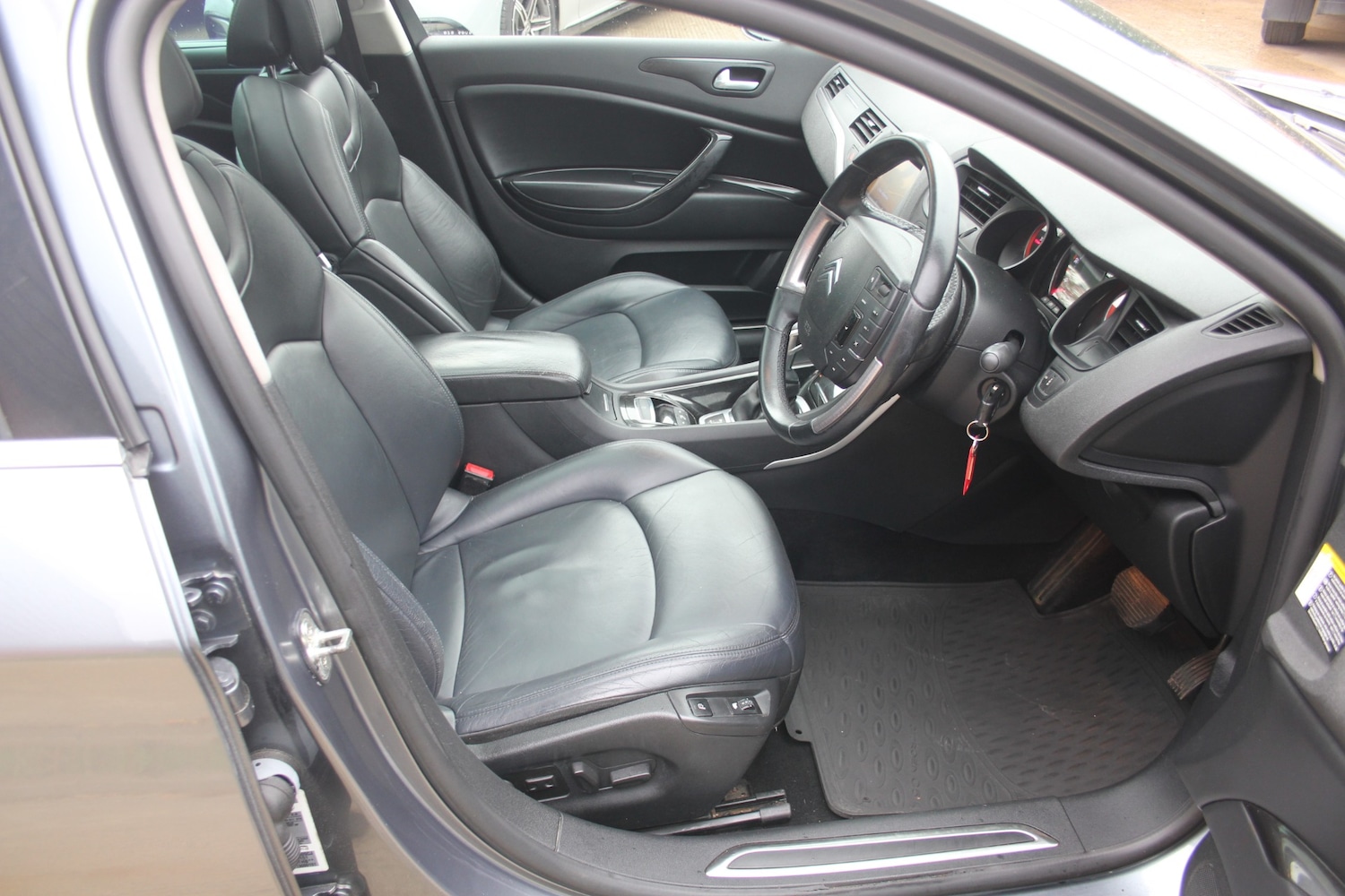 Used Citroen C5 2009 for sale - 76531816: Photo 8