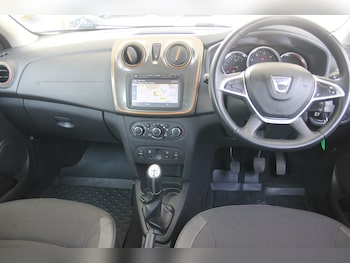 Used Dacia Logan MCV 2017 for sale - 79143697: Photo