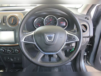 Used Dacia Logan MCV 2017 for sale - 79143697: Photo