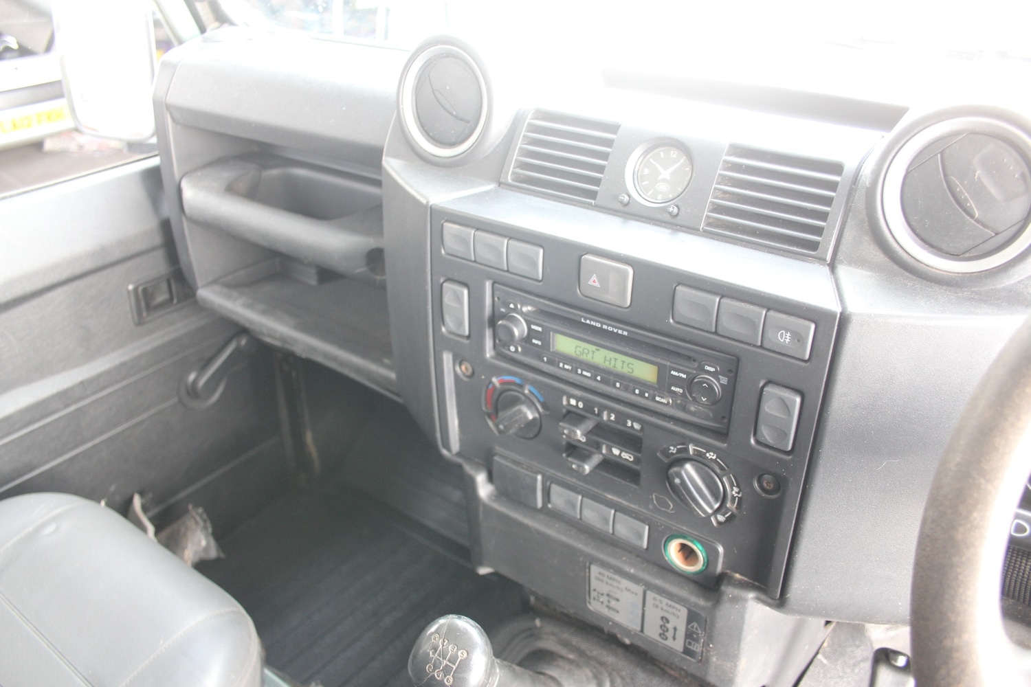 Used Land Rover Defender 2008 for sale - 78104993: Photo 4