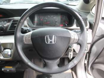 Used Honda FR-V 2008 for sale - 75045908: Photo