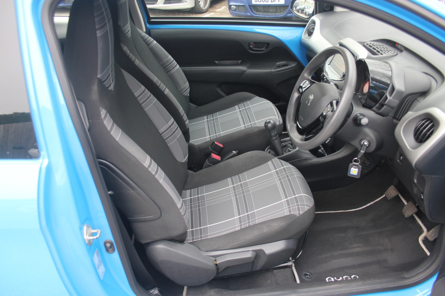 Used Peugeot 108 2016 for sale - 77776135: Photo 9