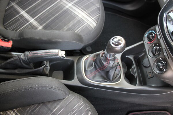 Used Vauxhall Corsa 2015 for sale - 72318813: Photo 6
