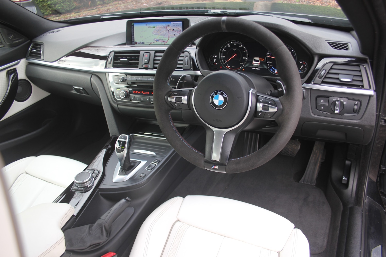 Used BMW 4 Series 2015 for sale - 77490133: Photo 2