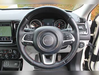 Used Jeep Compass 2018 for sale - 79735624: Photo