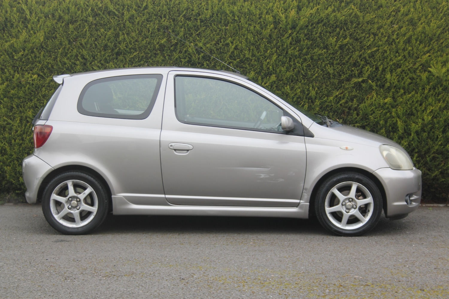 Used Toyota Yaris 2002 for sale - 77801921: Photo 10