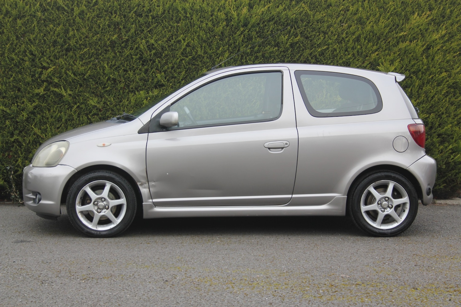 Used Toyota Yaris 2002 for sale - 77801921: Photo 11