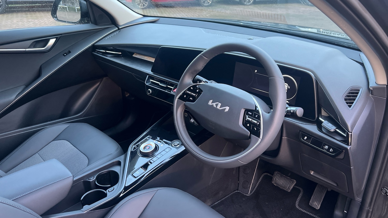 Used Kia Niro 2025 for sale - 77282922: Photo 11