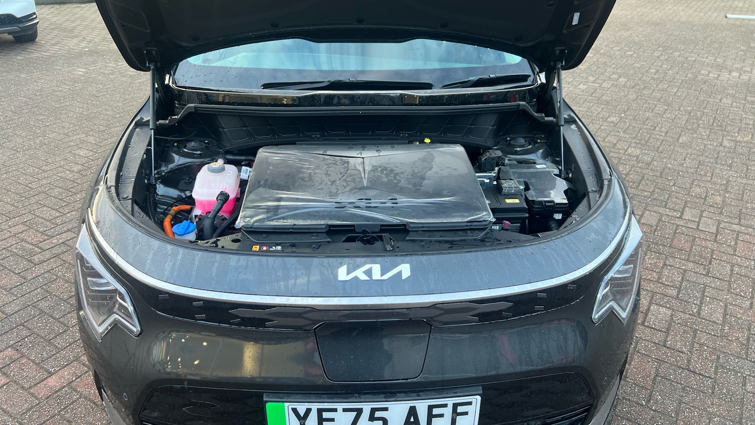 Used Kia Niro 2025 for sale - 77282922: Photo 8