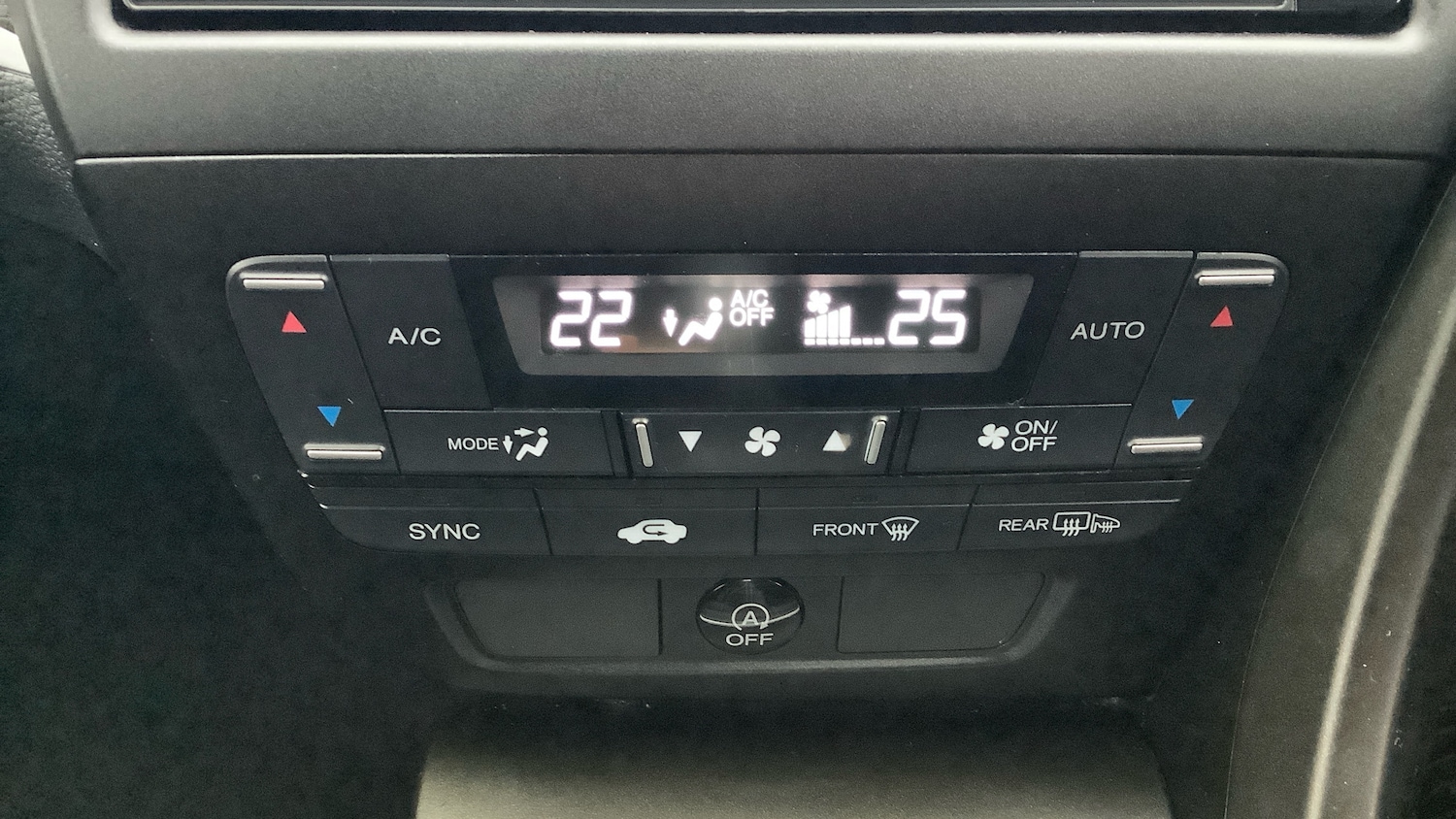 Used Honda Civic 2016 for sale - 76551173: Photo 25