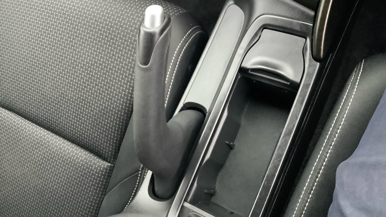 Used Honda Civic 2016 for sale - 76551173: Photo 27