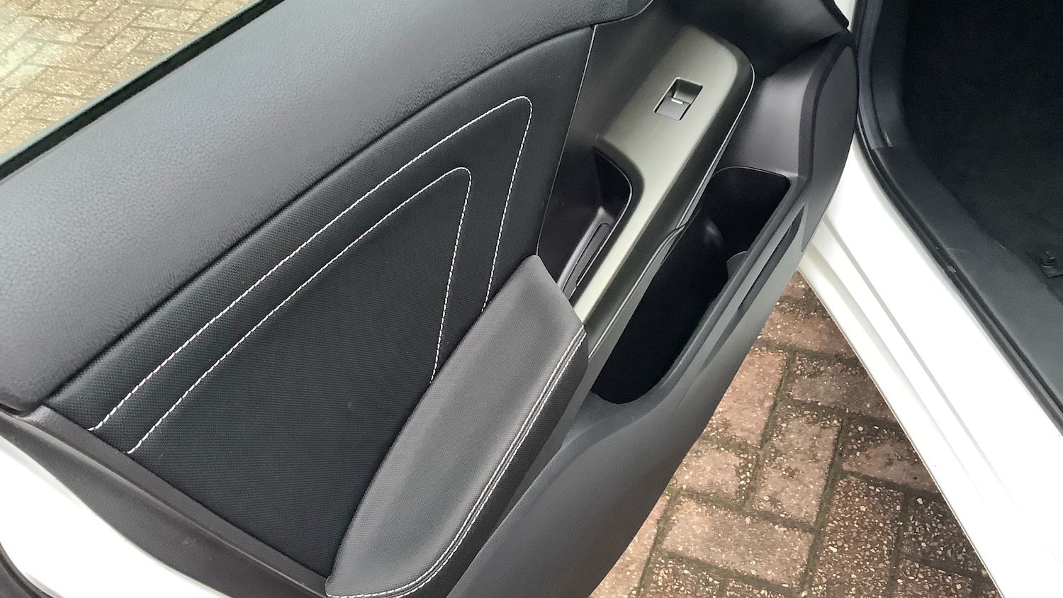 Used Honda Civic 2016 for sale - 76551173: Photo 35