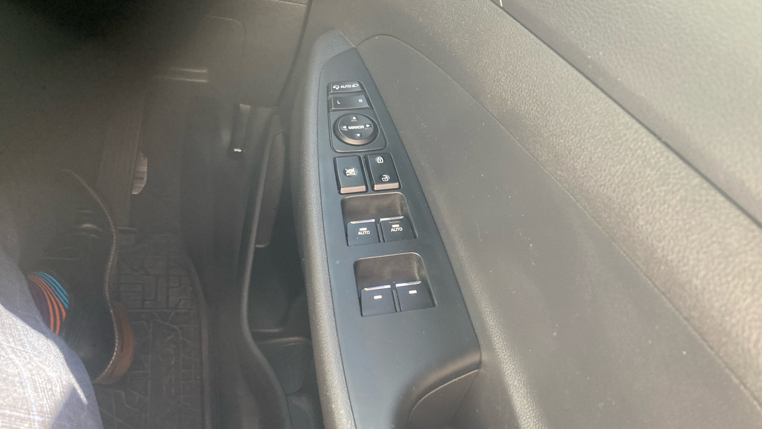 Vehicle 29