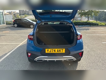 Used Kia Stonic 2025 for sale - 79231215: Photo