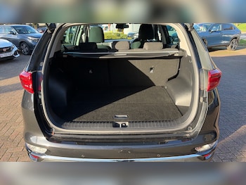 Used Kia Sportage 2021 for sale - 76862213: Photo