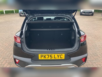 Used Kia Stonic 2025 for sale - 78855479: Photo