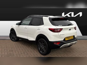 Used Kia Stonic 2020 for sale - 77544549: Photo