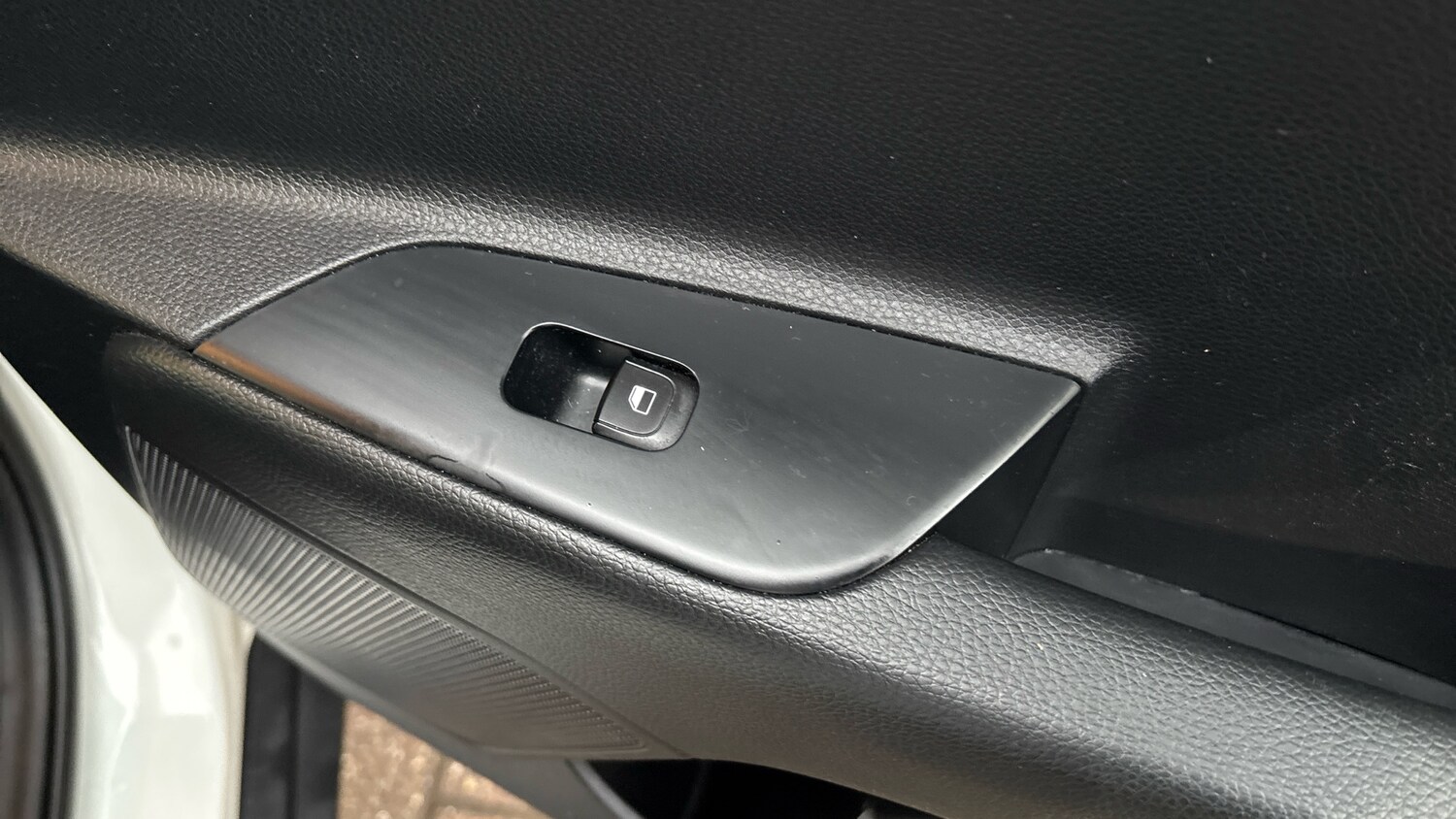 Used Kia Stonic 2020 for sale - 77544549: Photo 39