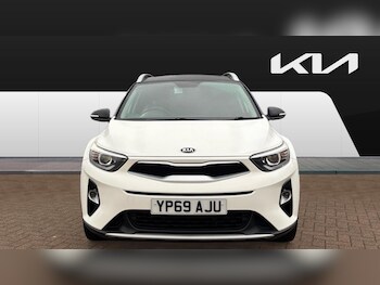 Used Kia Stonic 2020 for sale - 77544549: Photo