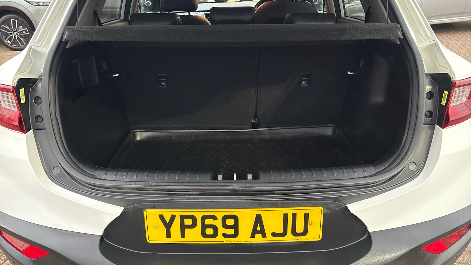 Used Kia Stonic 2020 for sale - 77544549: Photo 4