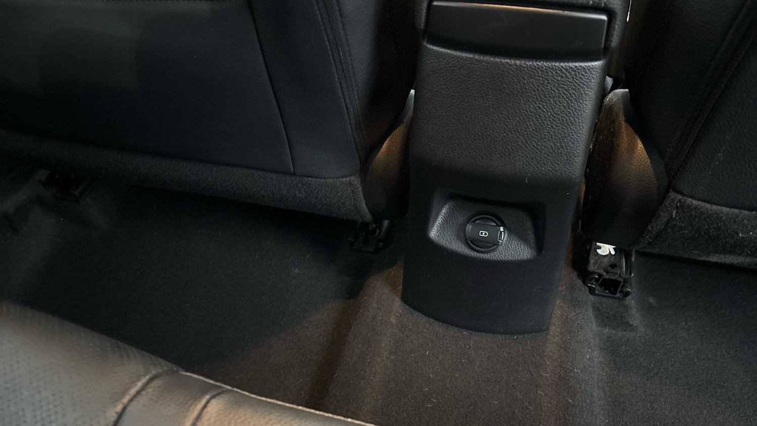 Used Kia Stonic 2020 for sale - 77544549: Photo 40