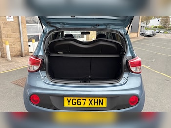 Used Hyundai i10 2017 for sale - 78004284: Photo