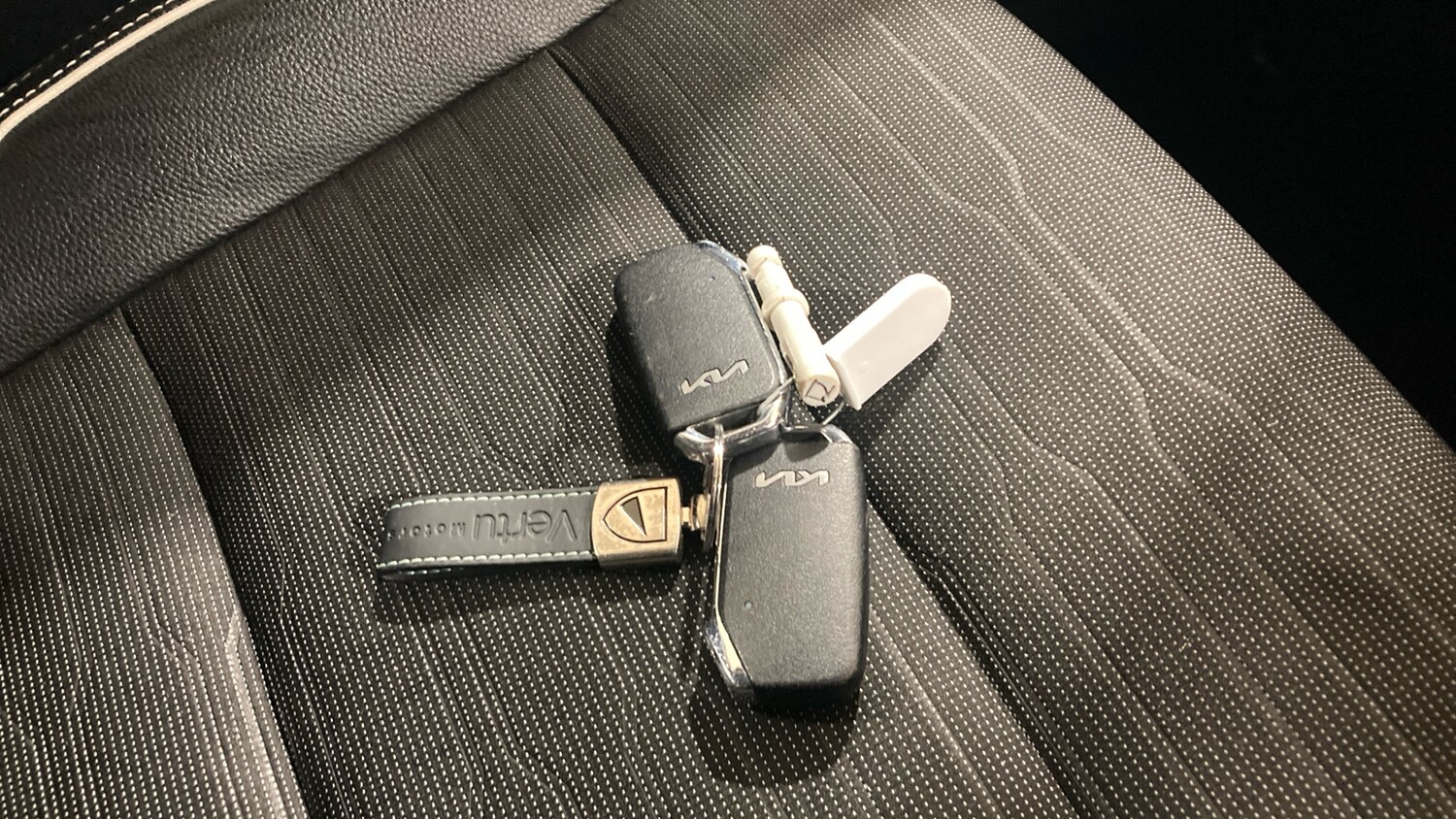 Used Kia Stonic 2023 for sale - 77493150: Photo 20