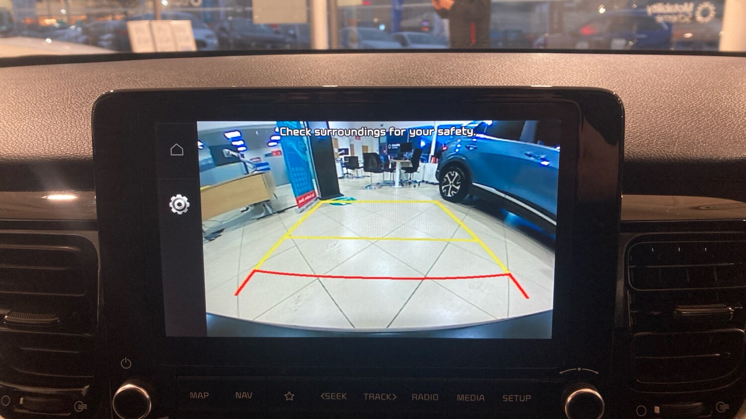 Used Kia Stonic 2023 for sale - 77493150: Photo 33