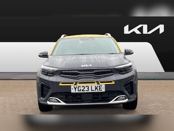 Used Kia Stonic 2023 for sale - 77493150: Photo