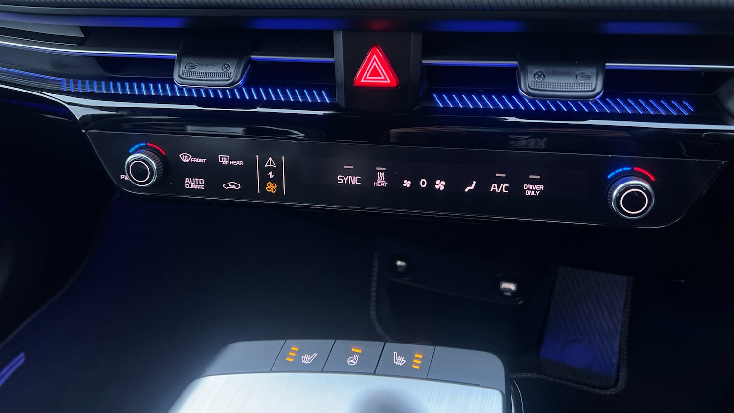 Used Kia EV6 2023 for sale - 76738641: Photo 28