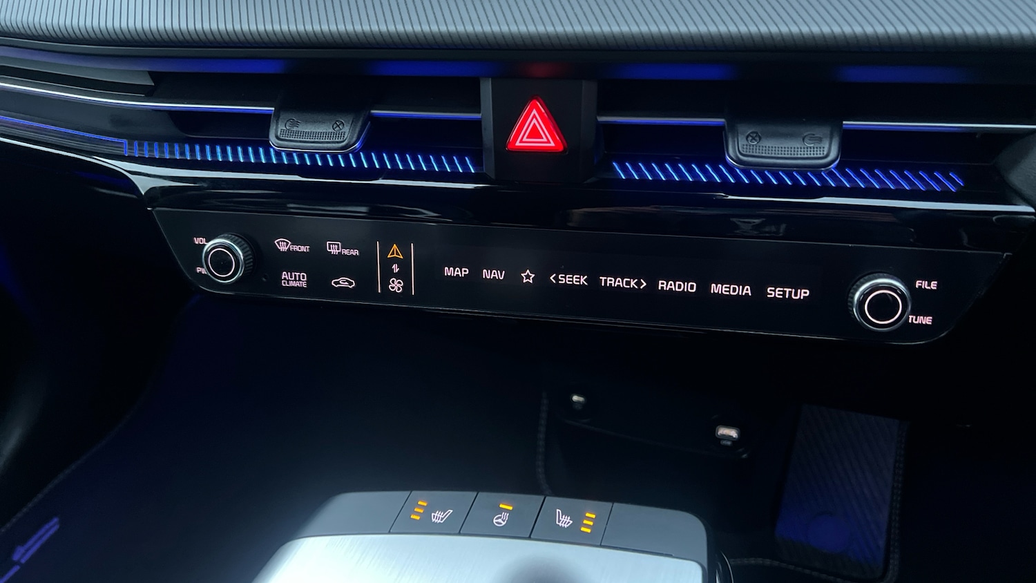 Used Kia EV6 2023 for sale - 76738641: Photo 29