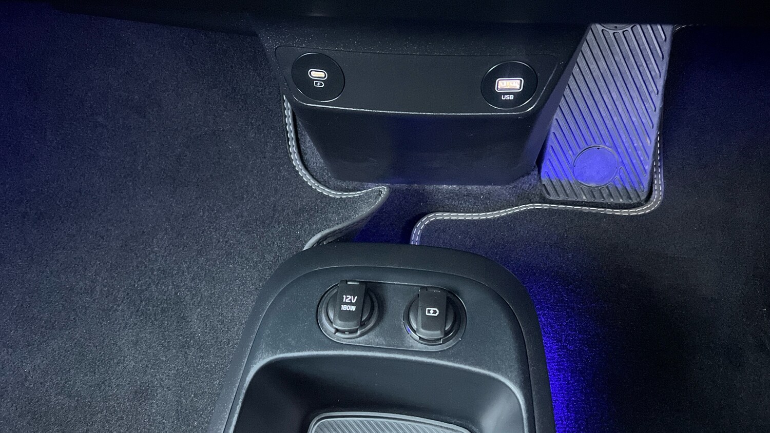 Used Kia EV6 2023 for sale - 76738641: Photo 34