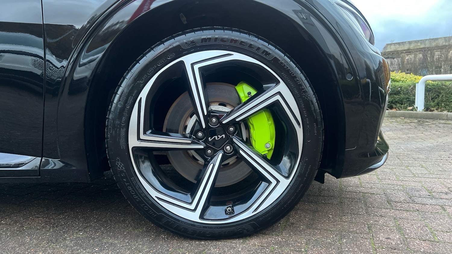 Used Kia EV6 2023 for sale - 76738641: Photo 7