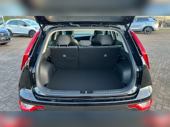 Used Kia Niro 2025 for sale - 76493750: Photo