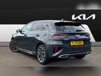 Used Kia Ceed 2025 for sale - 76450256: Photo