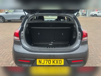 Used Kia Rio 2020 for sale - 77175999: Photo