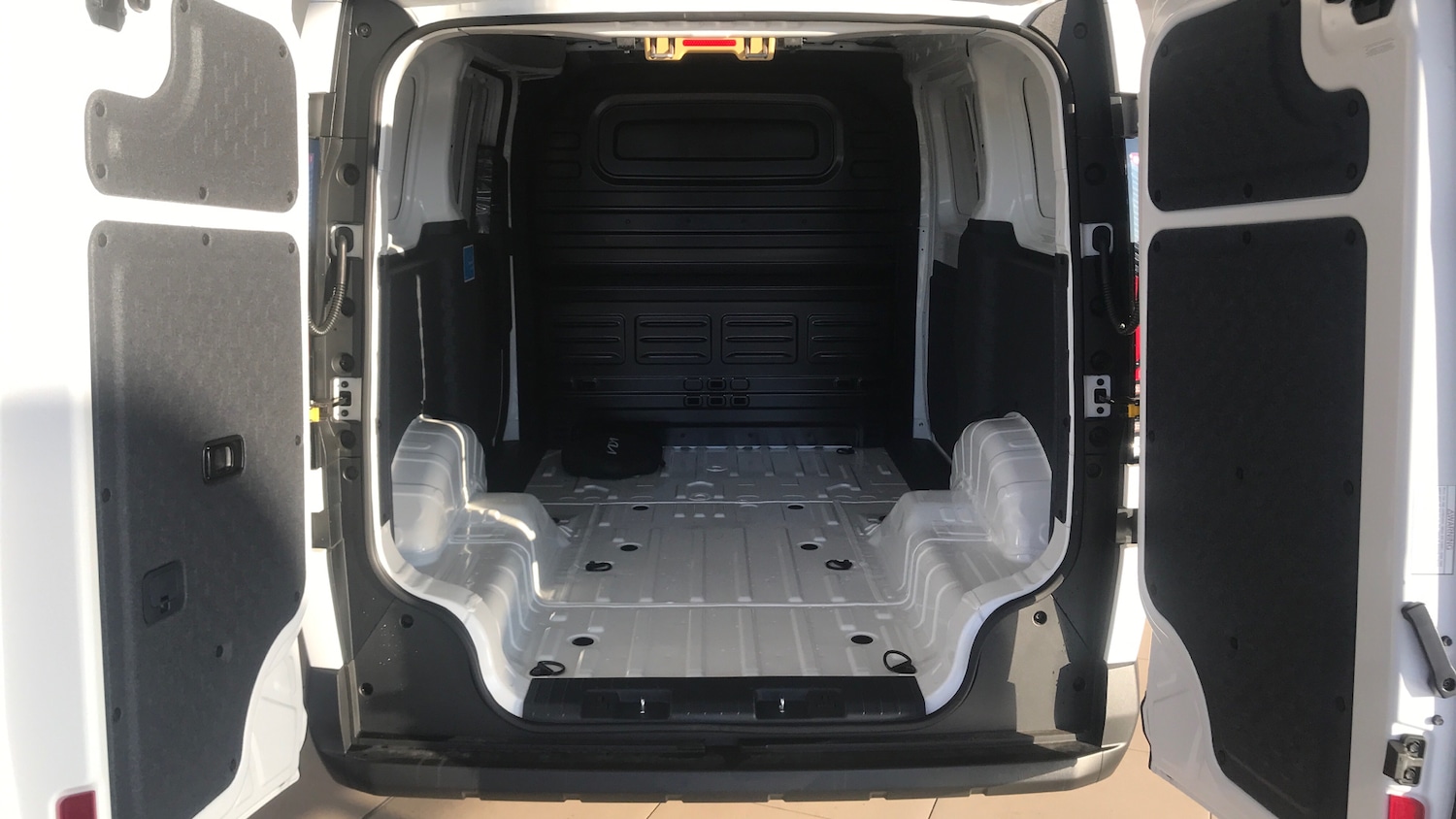 Used Kia PV5 2026 for sale - 78027635: Photo 4