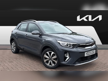 Used Kia Stonic 2023 for sale - 78654899: Photo