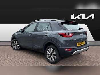 Used Kia Stonic 2023 for sale - 78654899: Photo