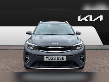 Used Kia Stonic 2023 for sale - 78654899: Photo