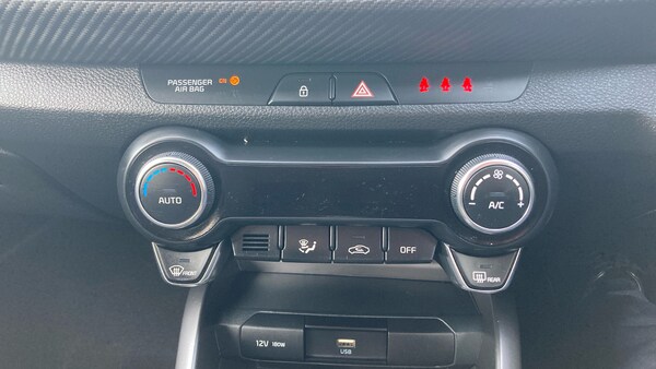Used Kia Stonic 2023 for sale - 76144532: Photo 21